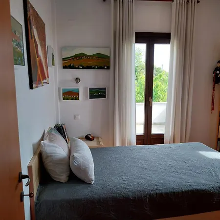 House Afetes Holiday home