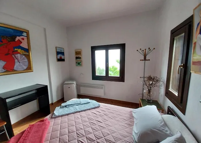 House Afetes Case de vacanță *