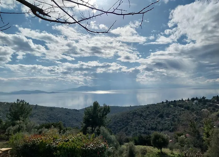 House Afetes Afétai